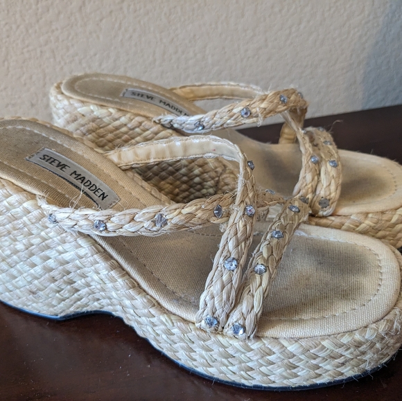 Steve Madden Wedge Sandal - Picture 3 of 6